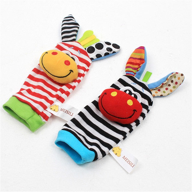 Infant baby toys bebe rattles/socks 2 pcs/set,can make sound,a cute toy for baby.