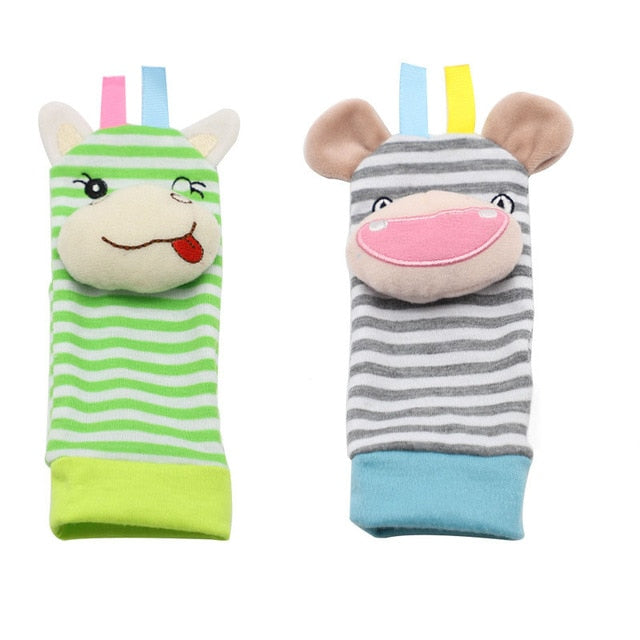 Infant baby toys bebe rattles/socks 2 pcs/set,can make sound,a cute toy for baby.