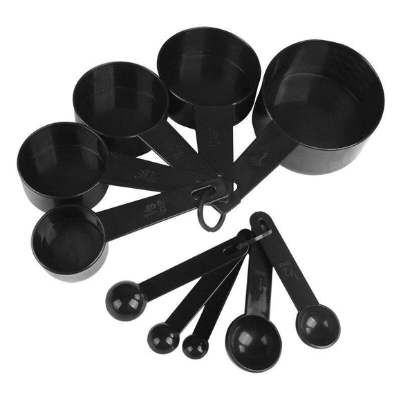 10pcs of Measuring Cups and Measuring Spoon Scoops.